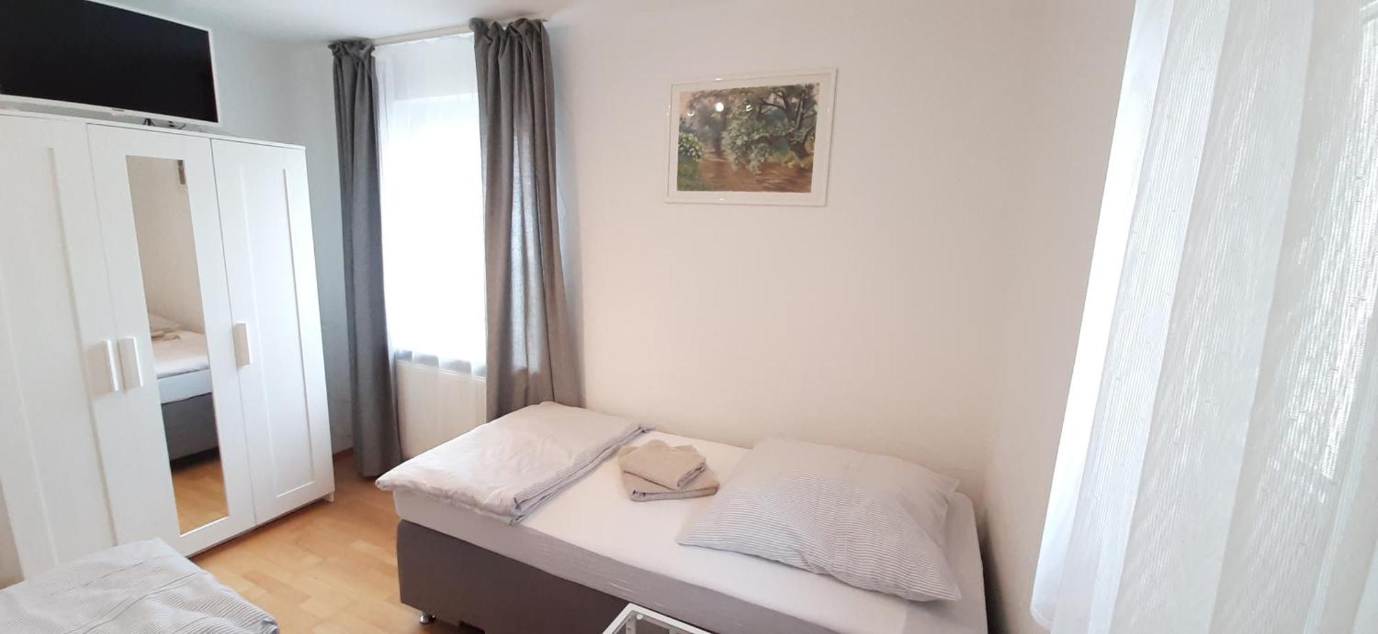 Fewo Reutlingen Heinestrasse Pokoj fotografie
